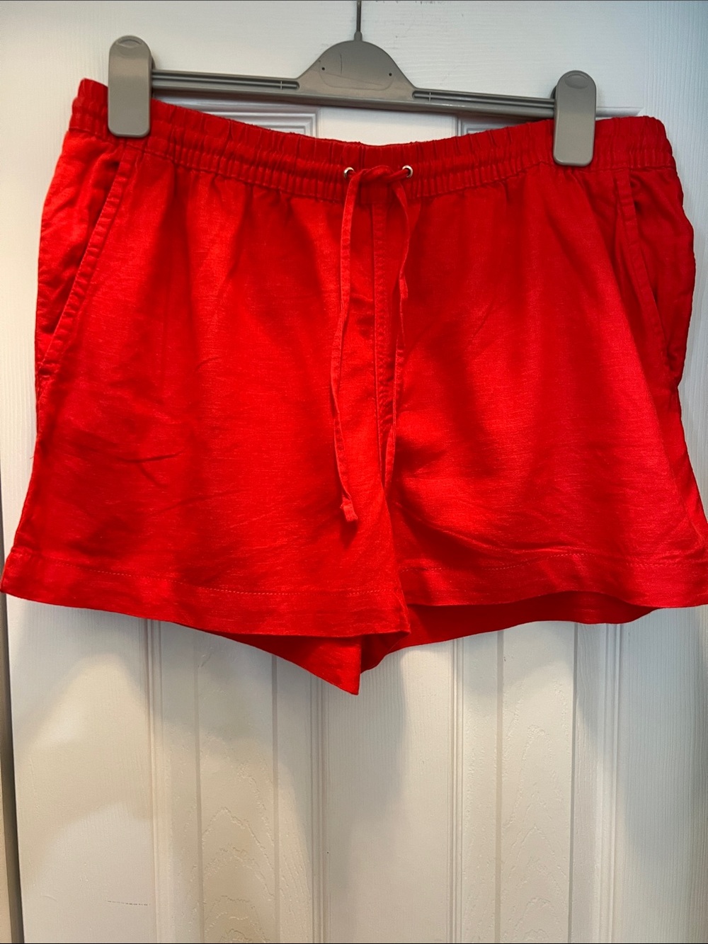 H&M Linen-Blend Drawstring Shorts - Picture 1 of 6